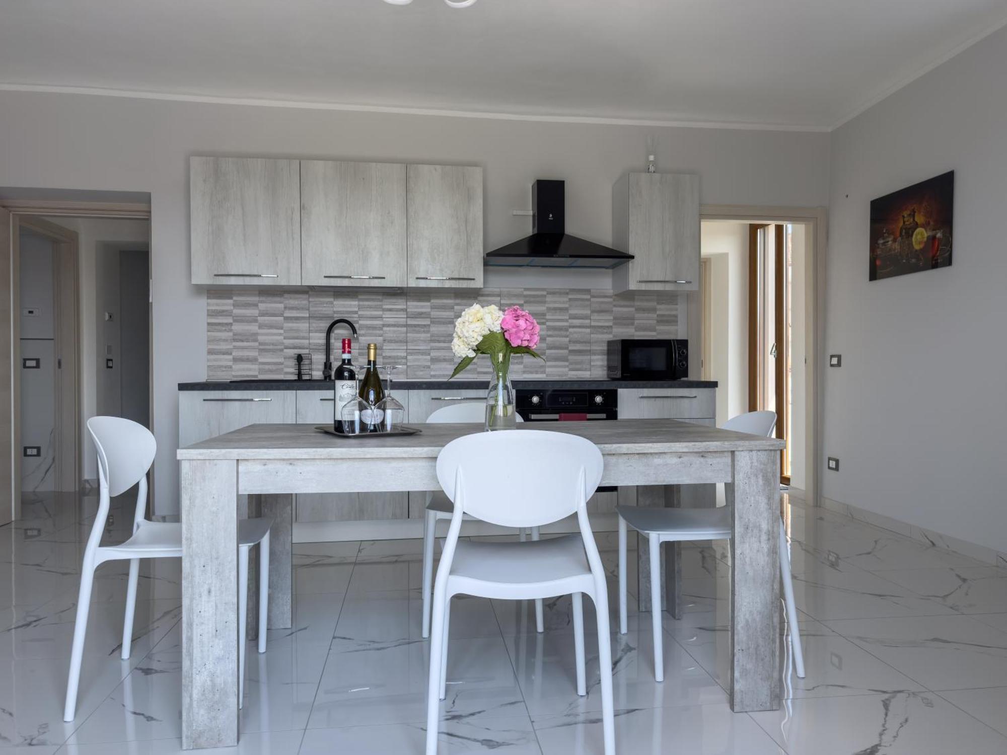 Roero Sunset Apartment โกโวเน ภายนอก รูปภาพ