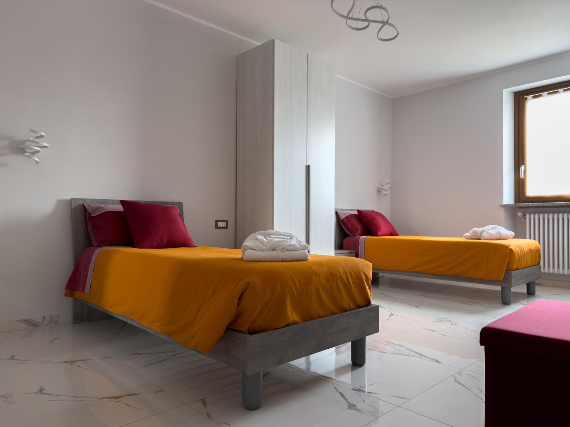 Roero Sunset Apartment โกโวเน ภายนอก รูปภาพ